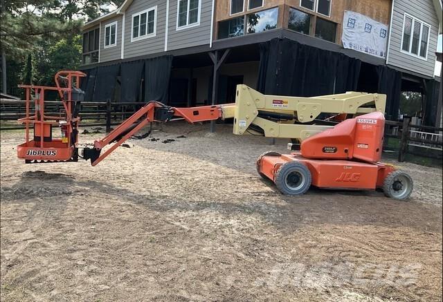 JLG E400AJPN Nacele cu brat articulat