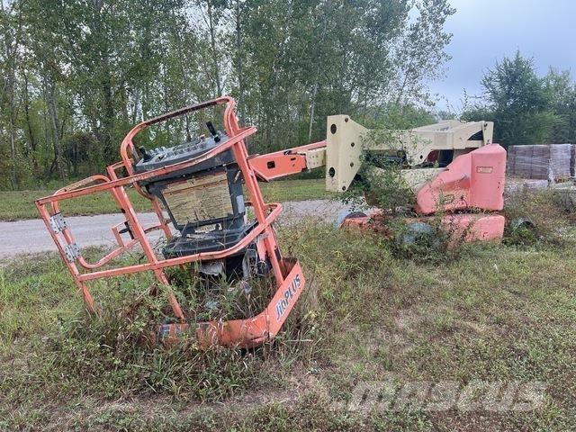 JLG E400AJPN Nacele cu brat articulat
