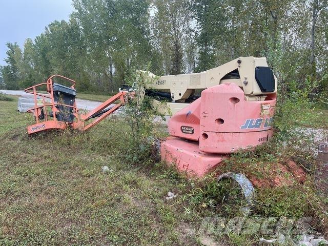 JLG E400AJPN Nacele cu brat articulat