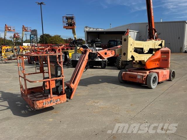JLG E400AJPN Nacele cu brat articulat