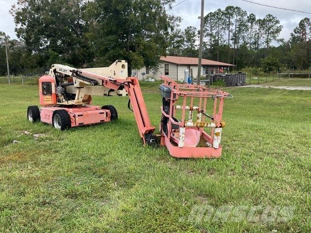 JLG E450AJ Nacele cu brat articulat