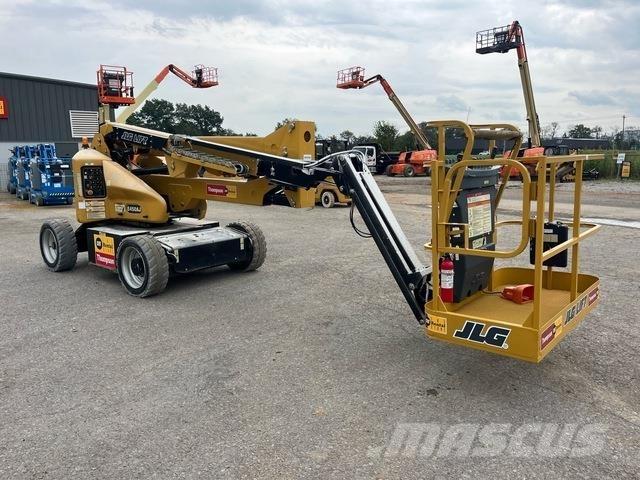 JLG E450AJ Nacele cu brat articulat