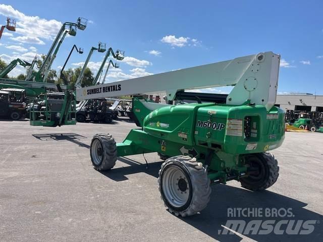 JLG M600JP Nacele cu brat articulat