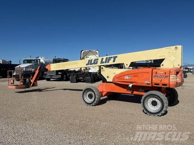 JLG M600JP Nacele cu brat articulat