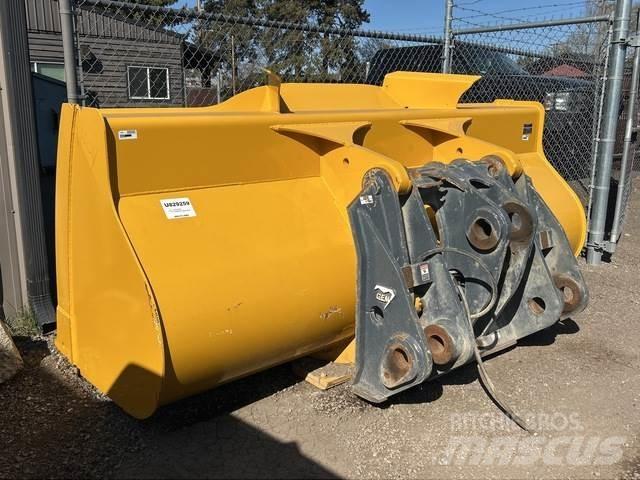 John Deere  Alte componente