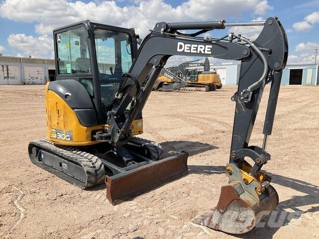 John Deere 30G Excavatoare pe șenile
