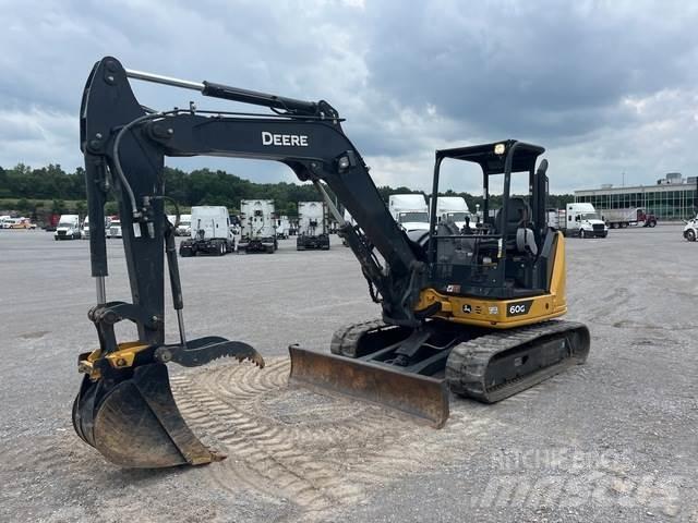 John Deere 60G Excavatoare pe șenile
