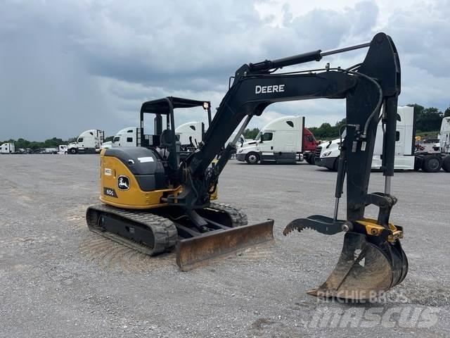 John Deere 60G Excavatoare pe șenile
