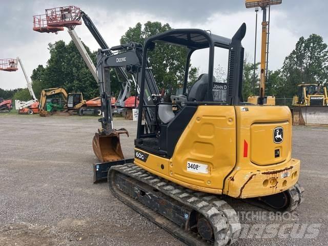 John Deere 60G Excavatoare pe șenile

