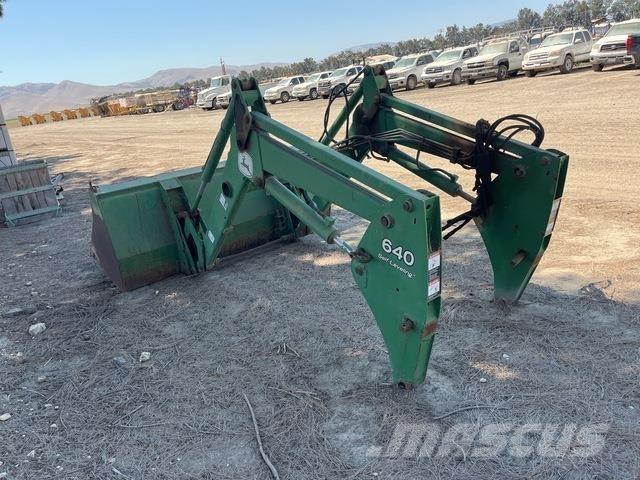 John Deere 640 Utilaje construcții - Altele