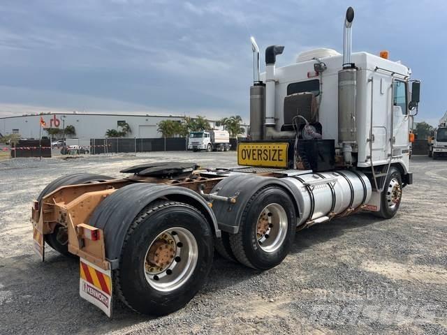 Kenworth K104 Autotractoare