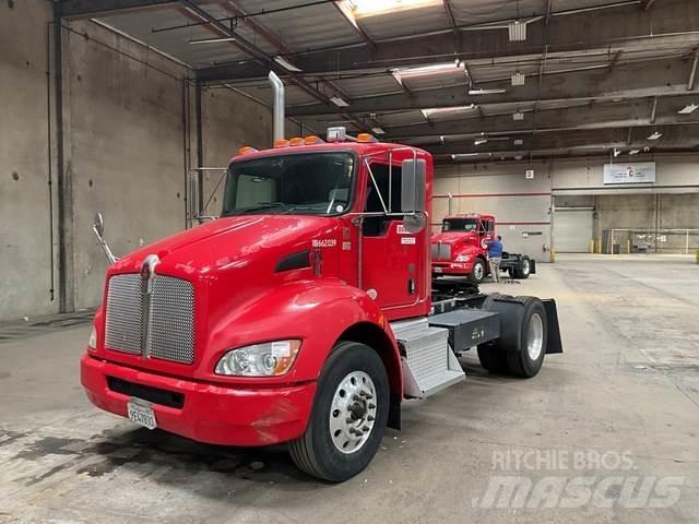 Kenworth T370 Autotractoare