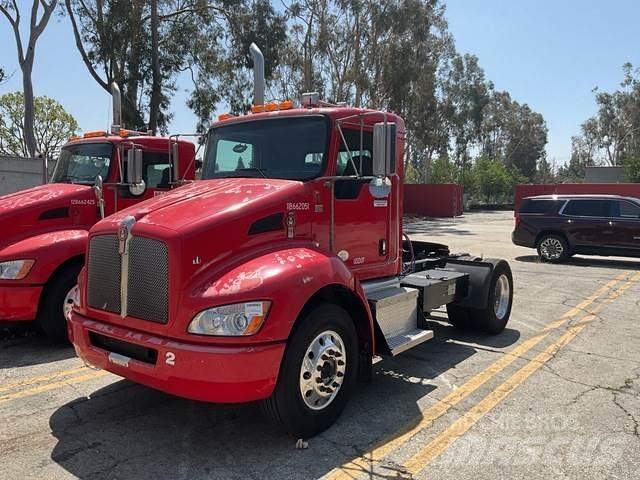 Kenworth T370 Autotractoare