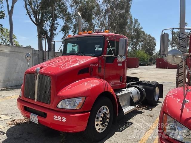 Kenworth T370 Autotractoare