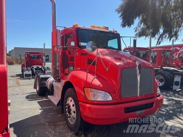 Kenworth T370 Autotractoare