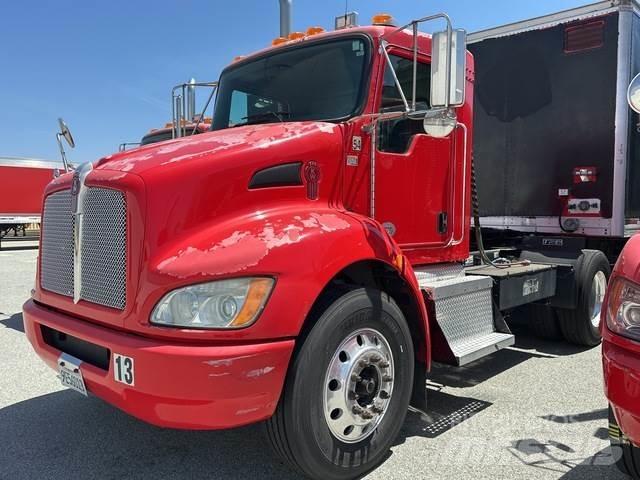 Kenworth T370 Autotractoare
