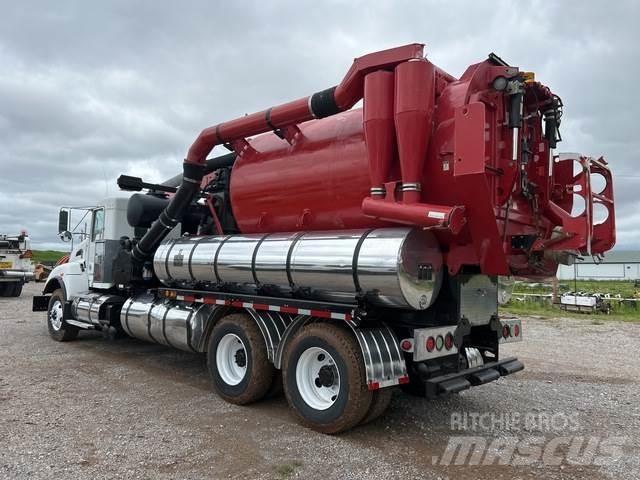 Kenworth T400 Excavatoare pe șenile
