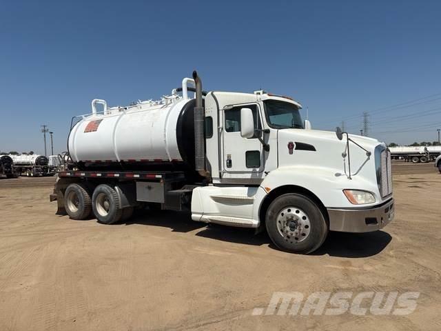 Kenworth T660 Camion vidanje