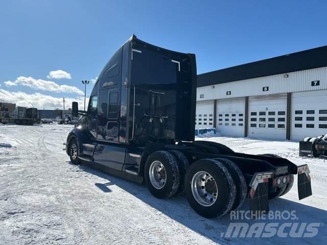 Kenworth T680 Autotractoare