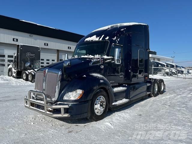 Kenworth T680 Autotractoare