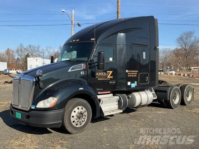 Kenworth T680 Autotractoare