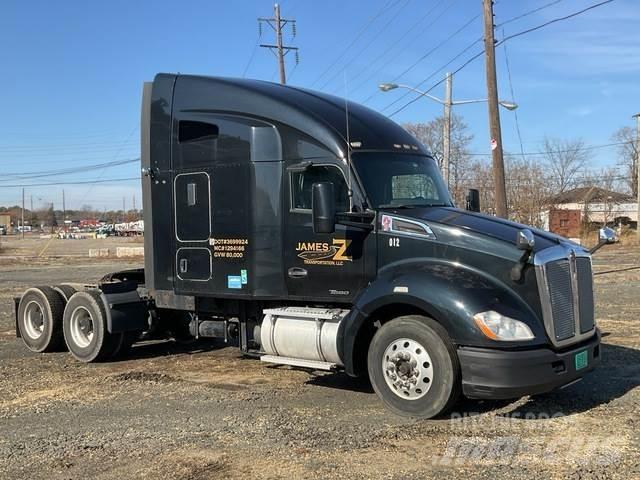 Kenworth T680 Autotractoare