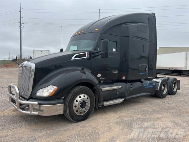Kenworth T680 Autotractoare