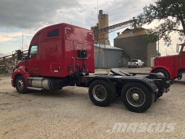 Kenworth T680 Autotractoare