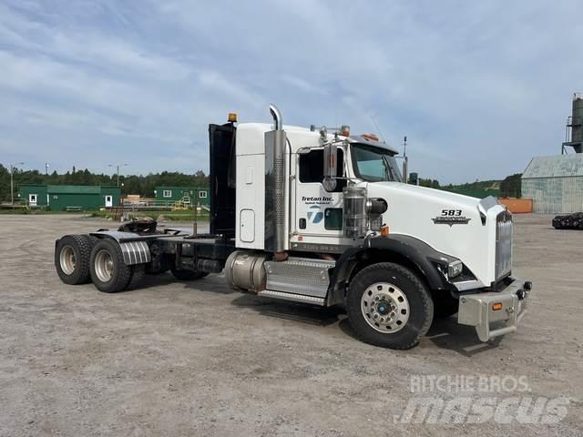 Kenworth T800 Autotractoare