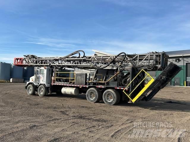Kenworth T800 Utilaje mobile de forat