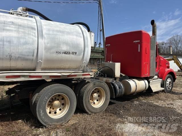 Kenworth T800 Autotractoare