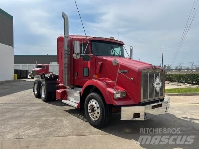 Kenworth T800 Autotractoare