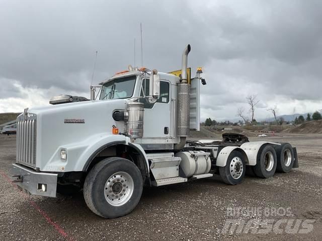 Kenworth T800 Autotractoare