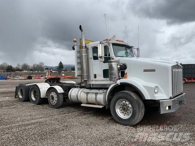Kenworth T800 Autotractoare