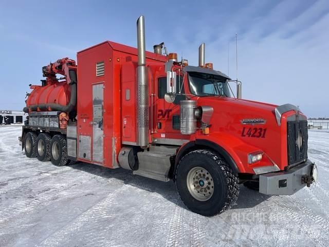 Kenworth T800 Excavatoare pe șenile
