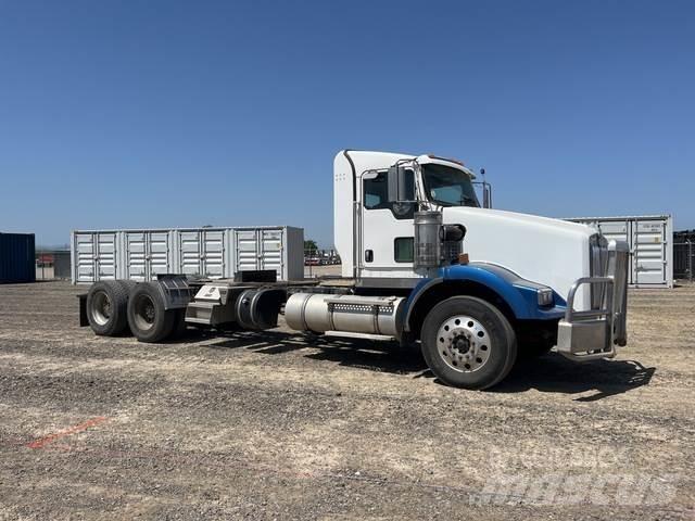 Kenworth T800 Autotractoare