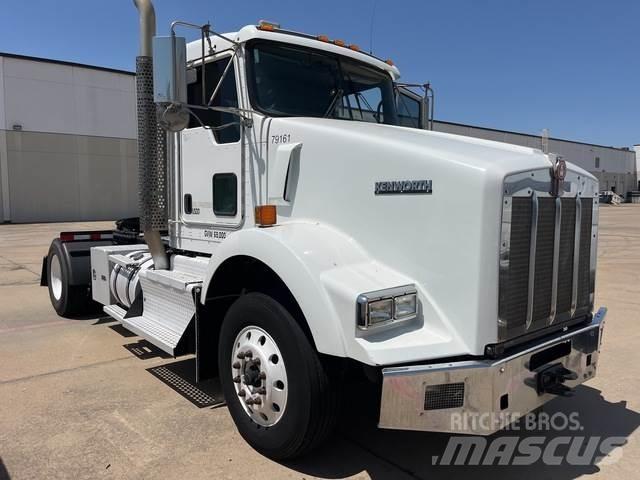 Kenworth T800 Autotractoare