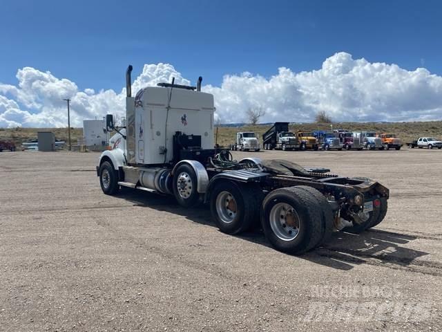 Kenworth T800 Autotractoare