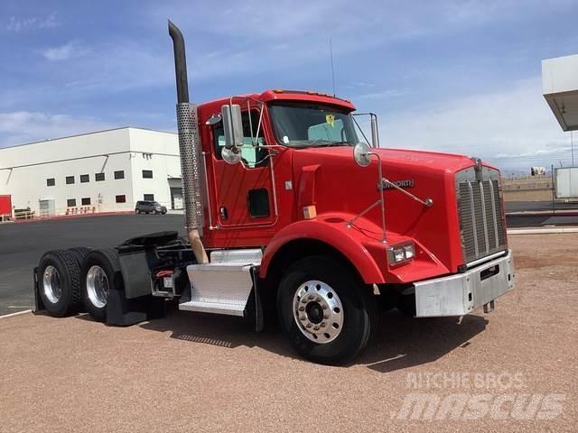 Kenworth T800 Autotractoare