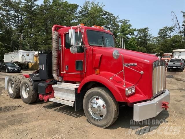Kenworth T800 Autotractoare
