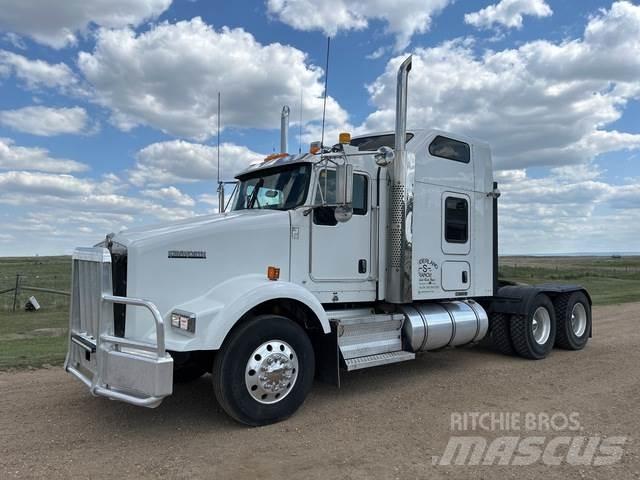 Kenworth T800 Autotractoare