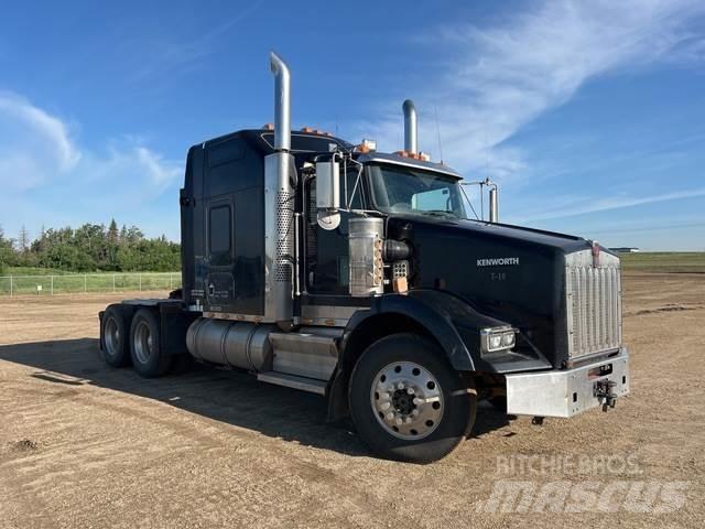Kenworth T800 Autotractoare