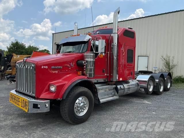 Kenworth T800 Autotractoare
