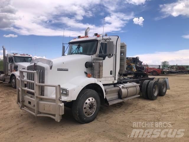 Kenworth T800 Autotractoare