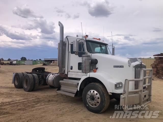 Kenworth T800 Autotractoare