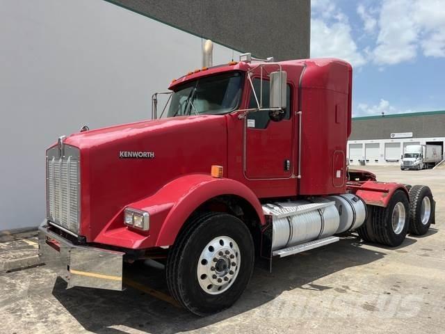 Kenworth T800 Autotractoare