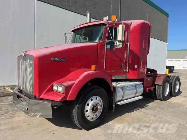 Kenworth T800 Autotractoare