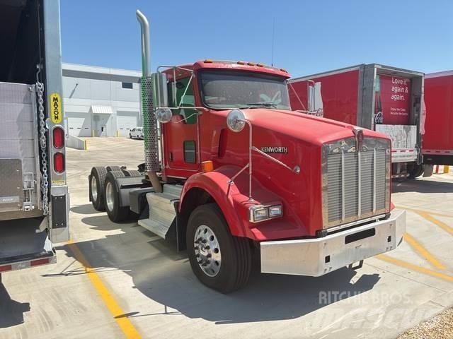 Kenworth T800 Autotractoare