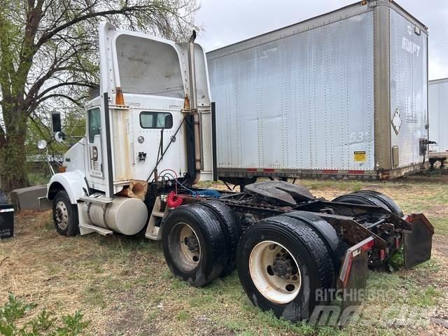 Kenworth T800 Autotractoare