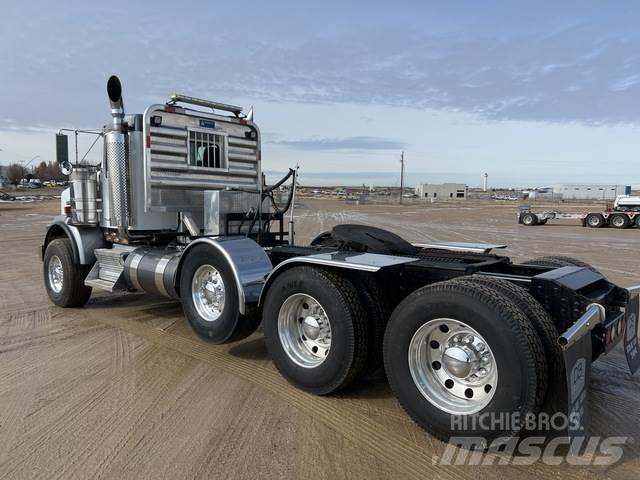 Kenworth T800W Autotractoare